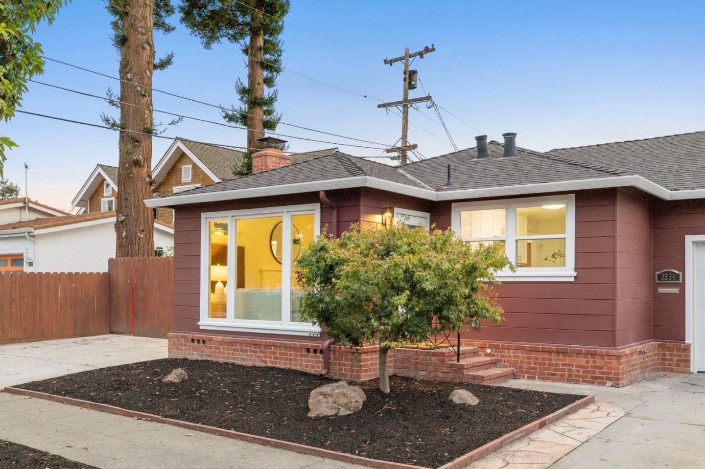 3232/3234 Page Street