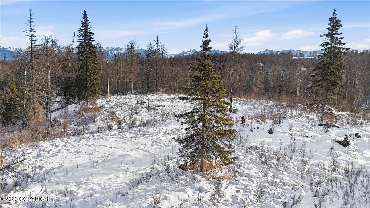 B002 W Lesser Canada Drive
