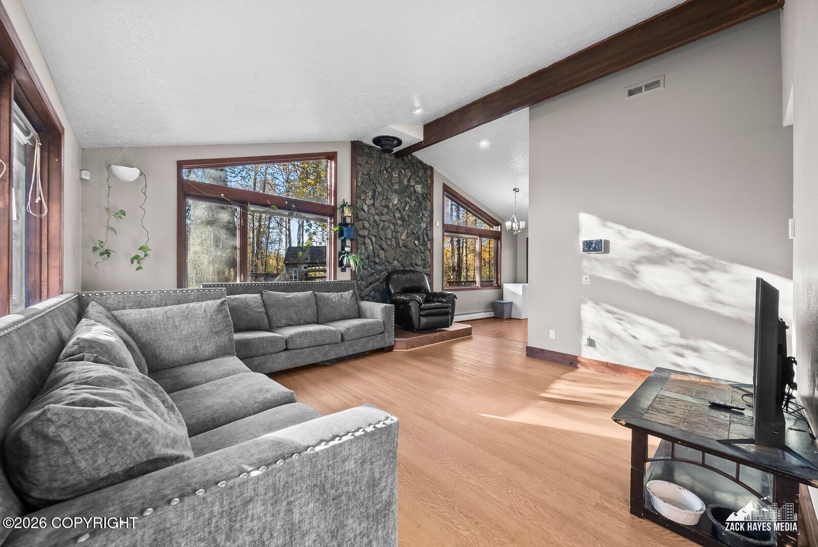 3150 N Edgewater Drive