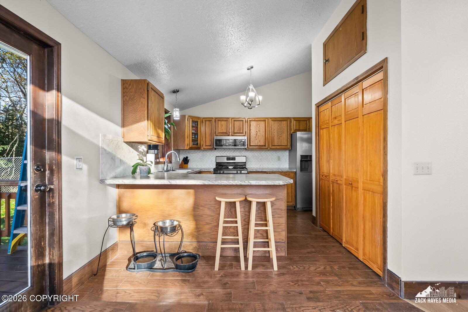 3150 N Edgewater Drive