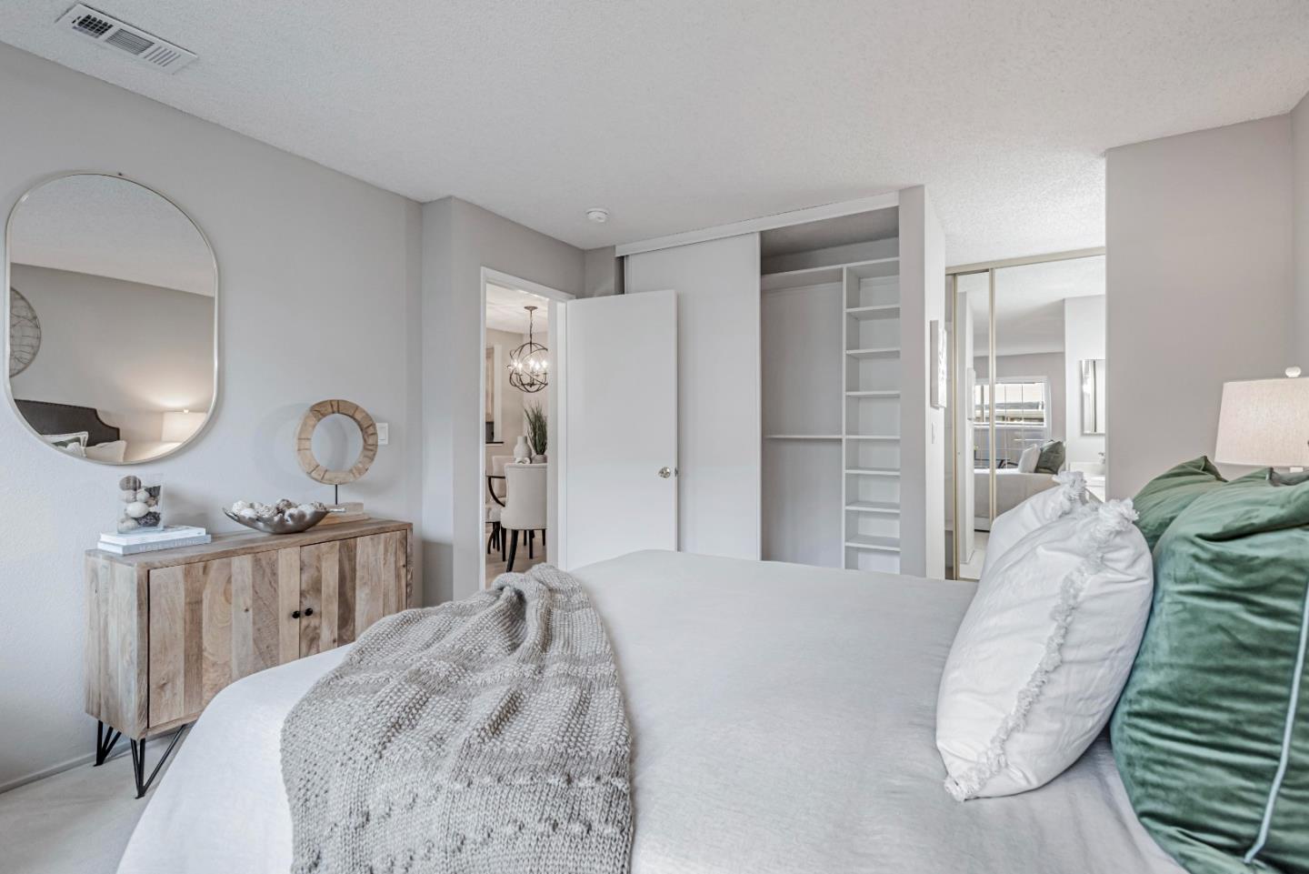 1538 Vista Del Sol 7