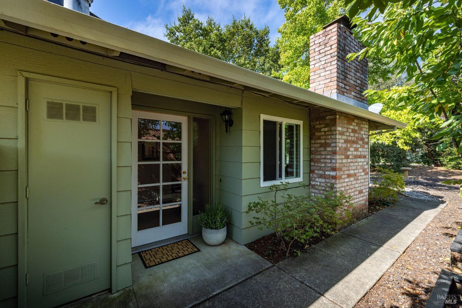 207 Mountain Vista Lane