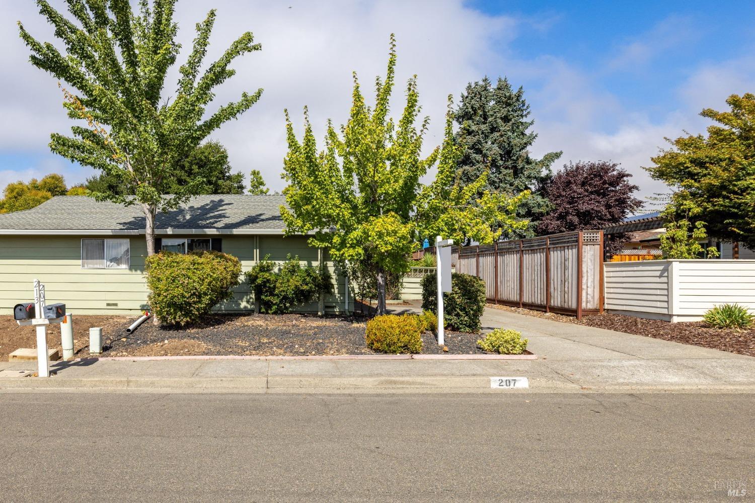 207 Mountain Vista Lane