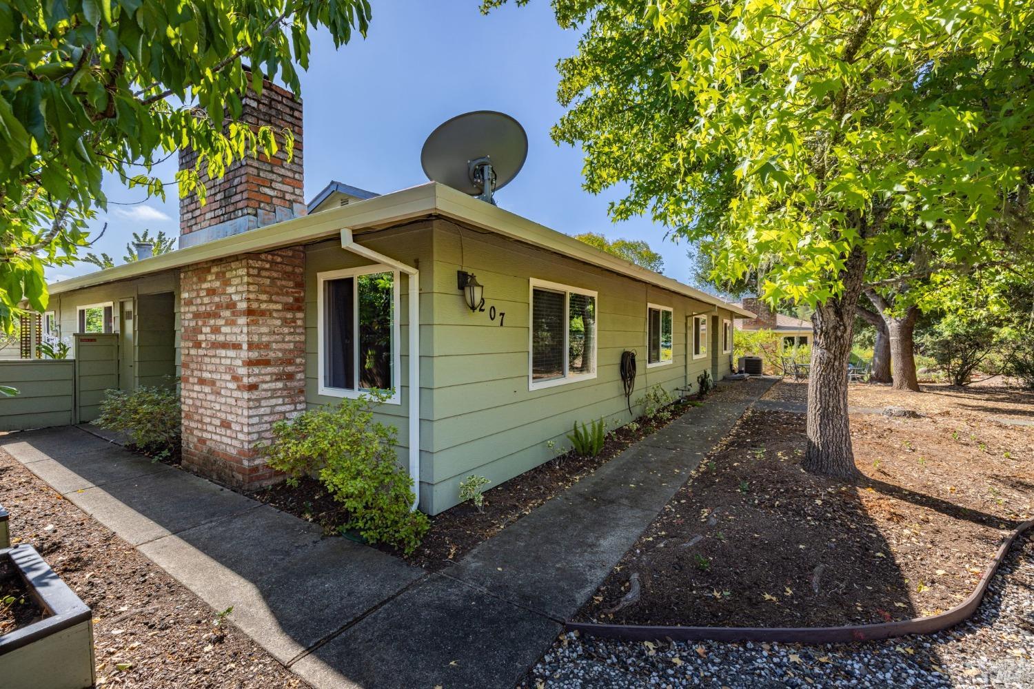 207 Mountain Vista Lane