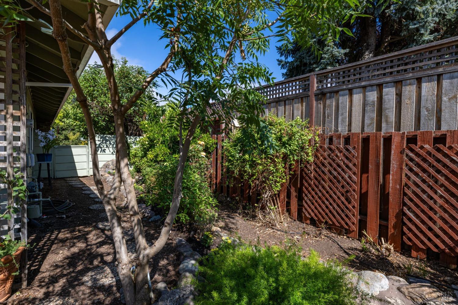 207 Mountain Vista Lane