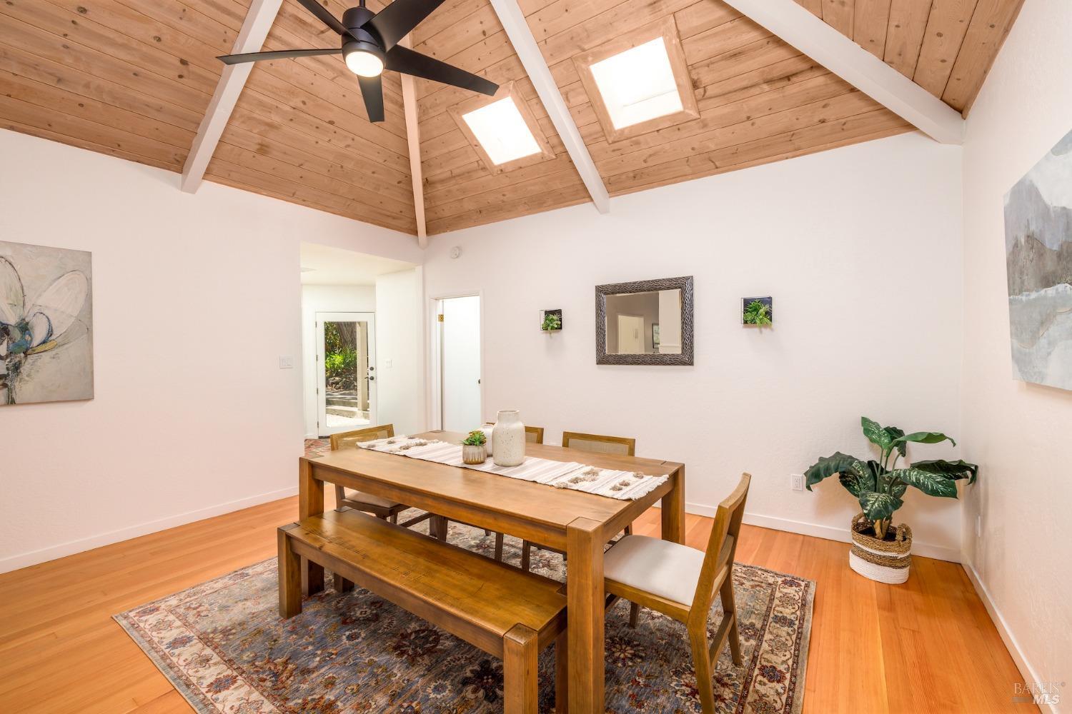 5047 Sonoma Mountain Road