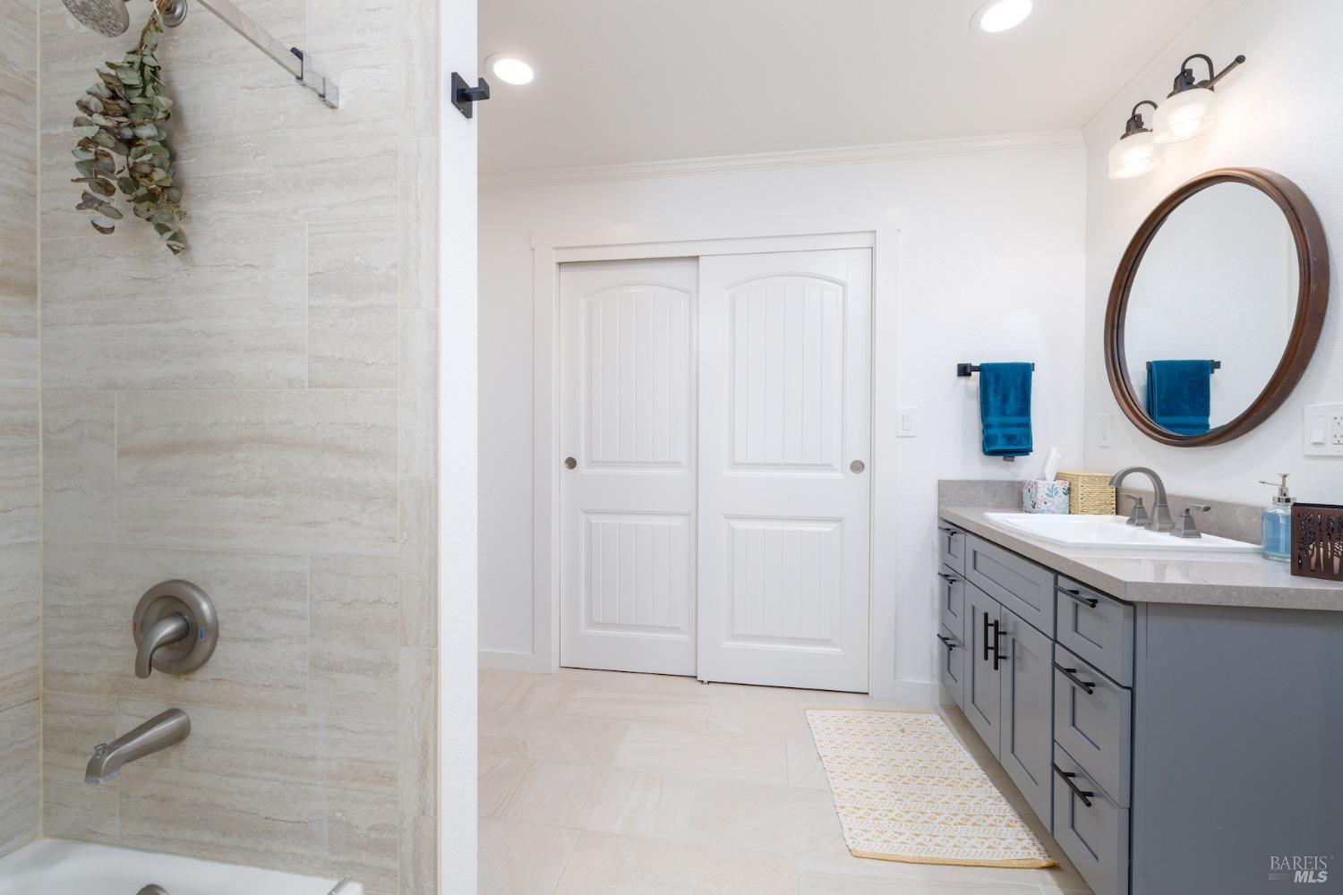 5047 Sonoma Mountain Road