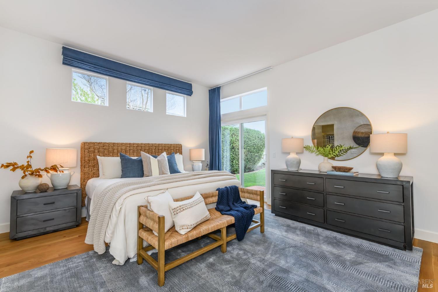 1908 Falcon Ridge Dr