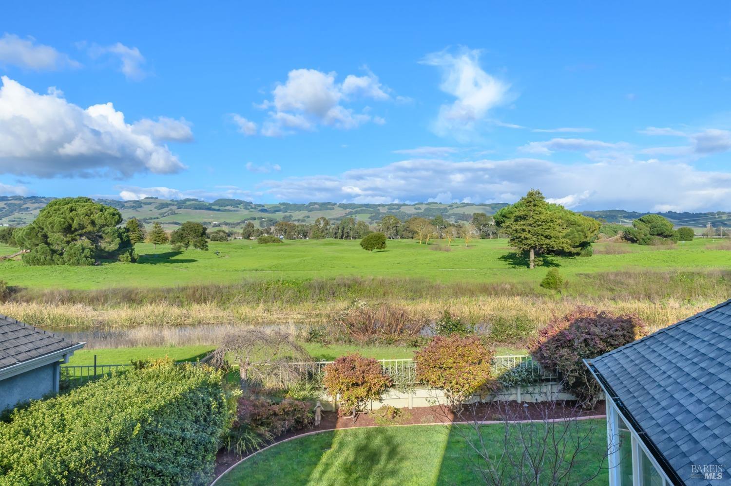 1908 Falcon Ridge Dr