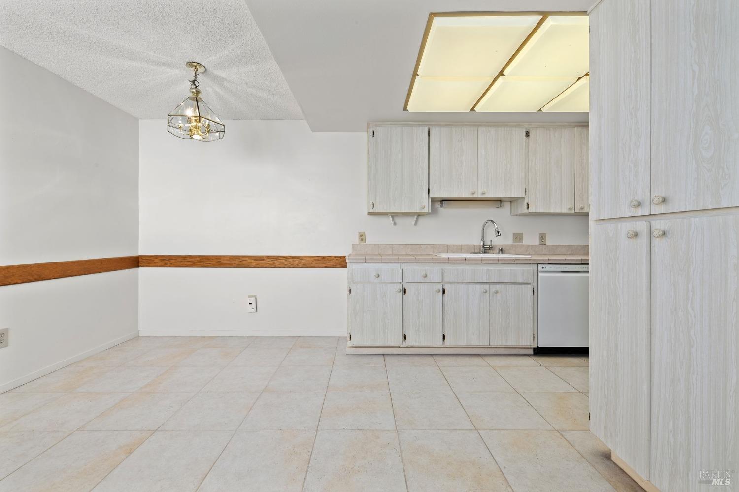 6585 Stone Bridge Road