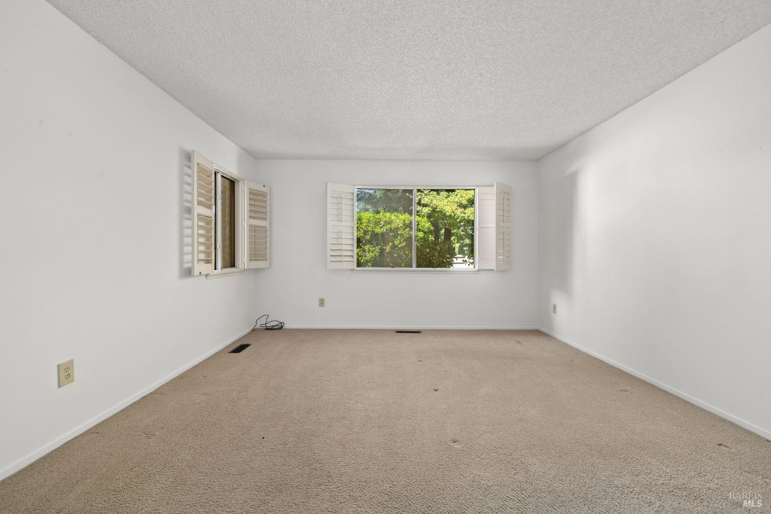 6585 Stone Bridge Road