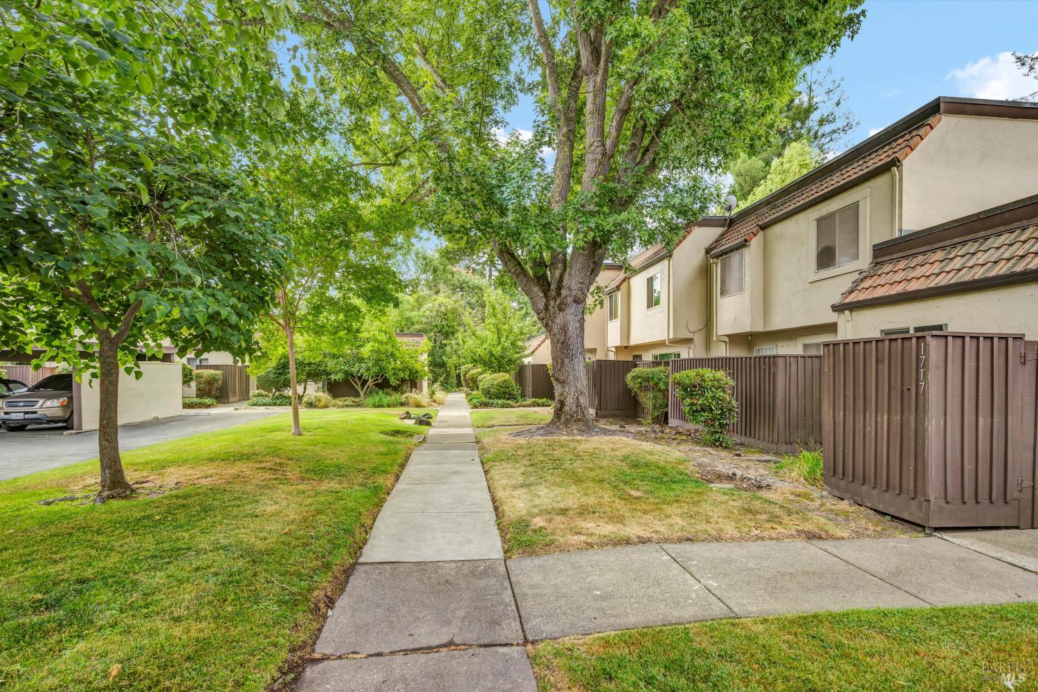 1717 Las Raposas Court