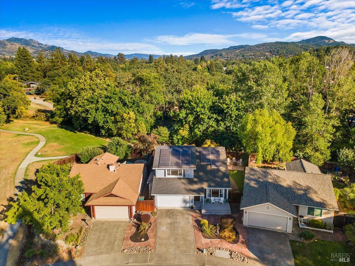 416 Tanglewood Court