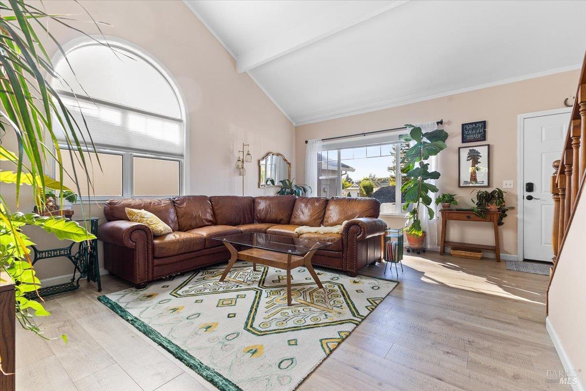 416 Tanglewood Court