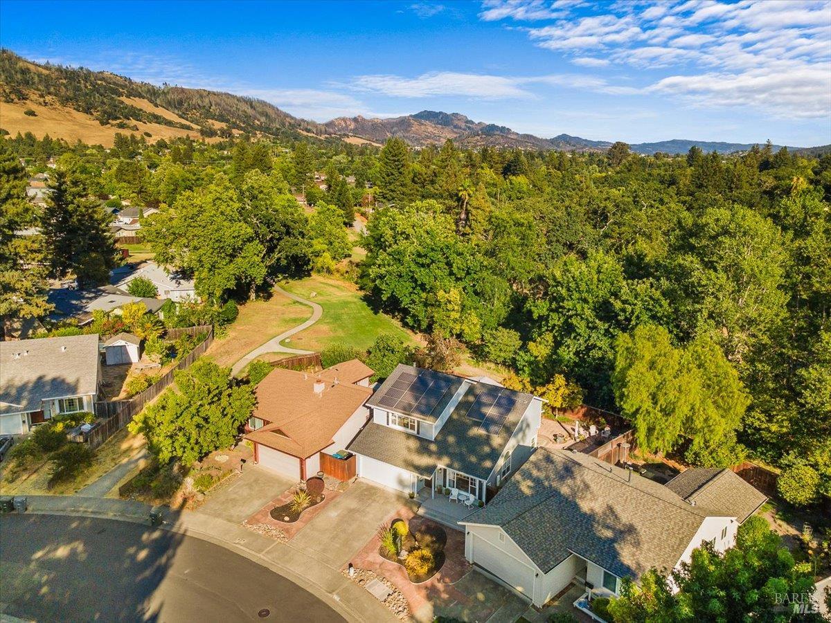 416 Tanglewood Court