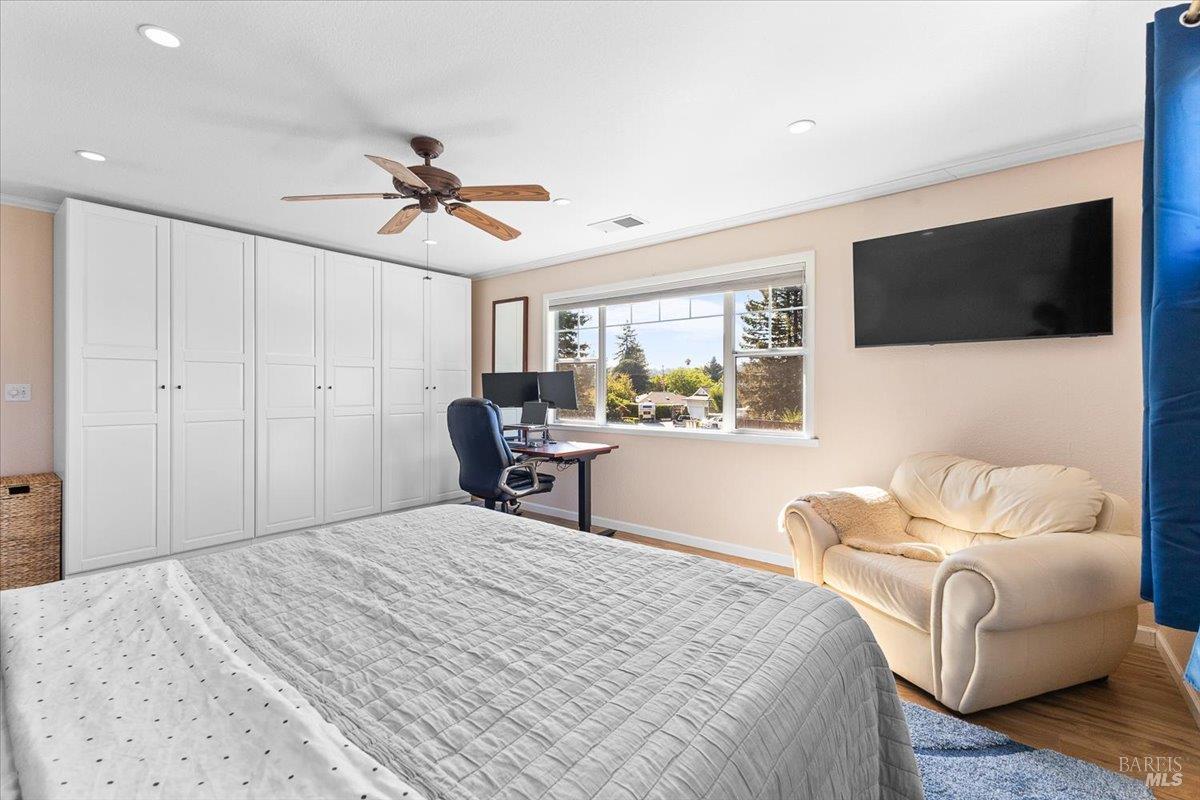 416 Tanglewood Court