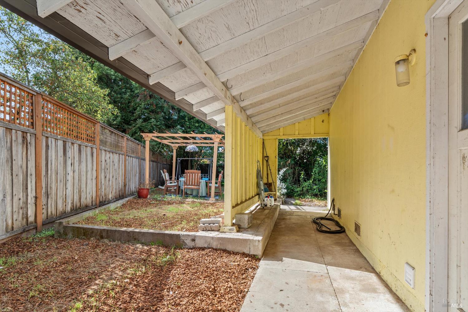 2320 Masterson Court