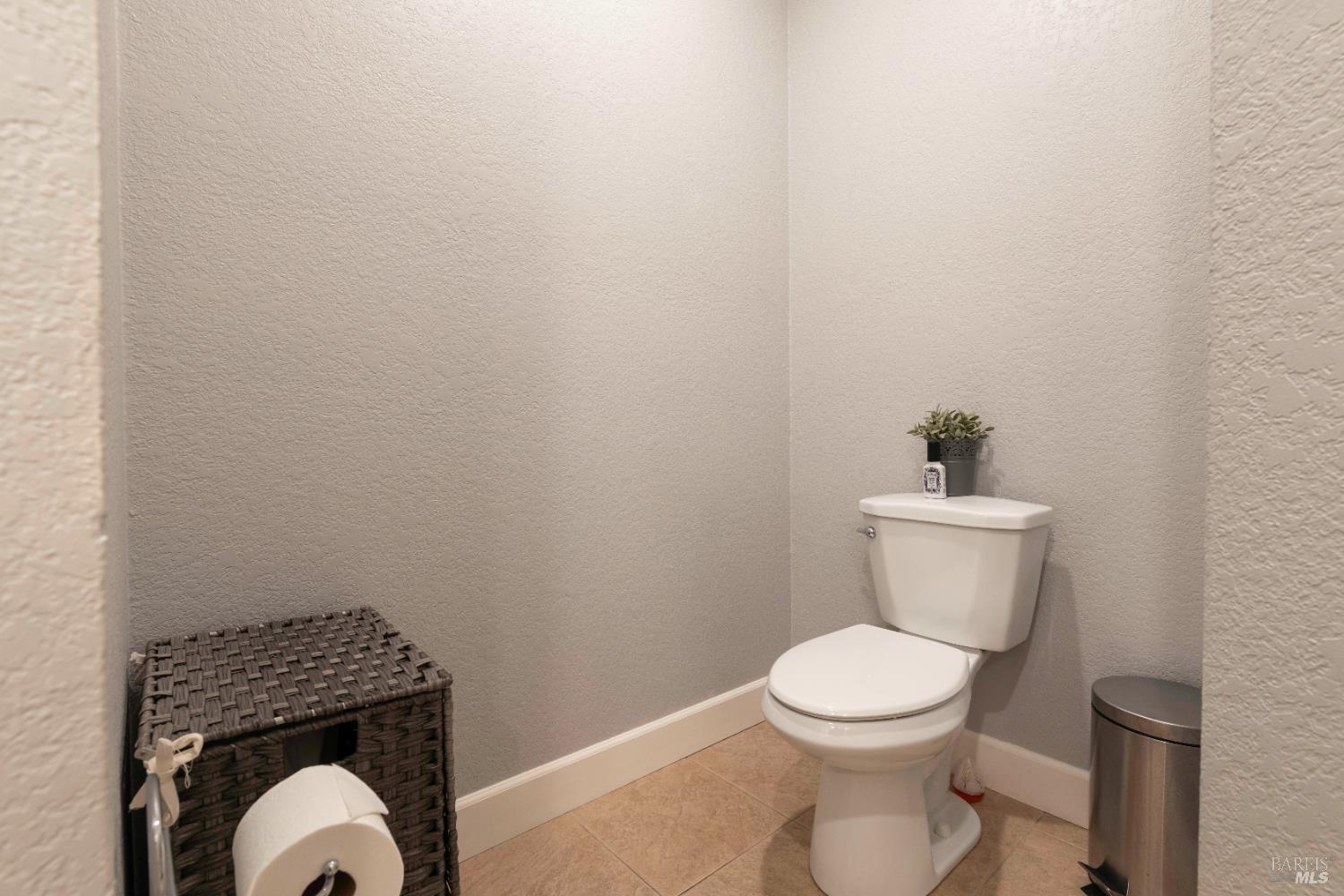 11115 Lakeshore Drive