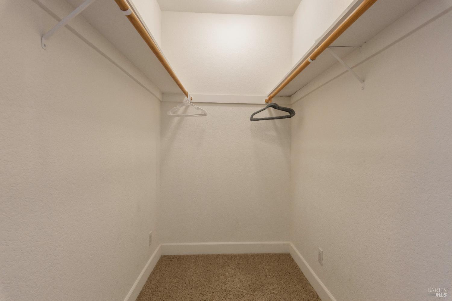 11115 Lakeshore Drive