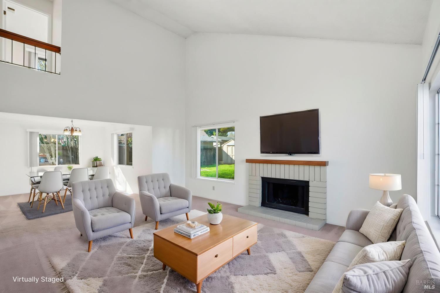 2441 San Pablo Court