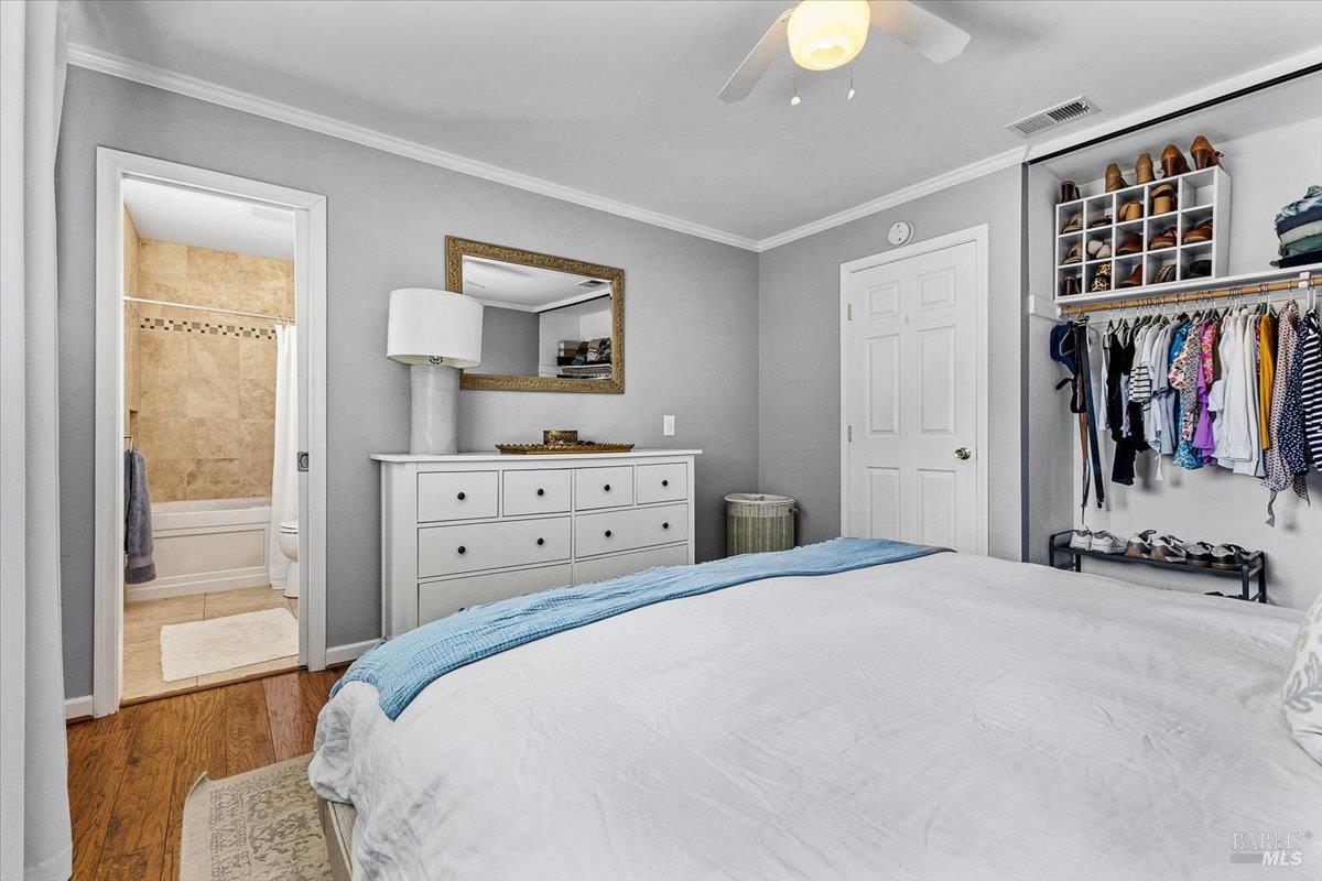 6900 Montecito Boulevard