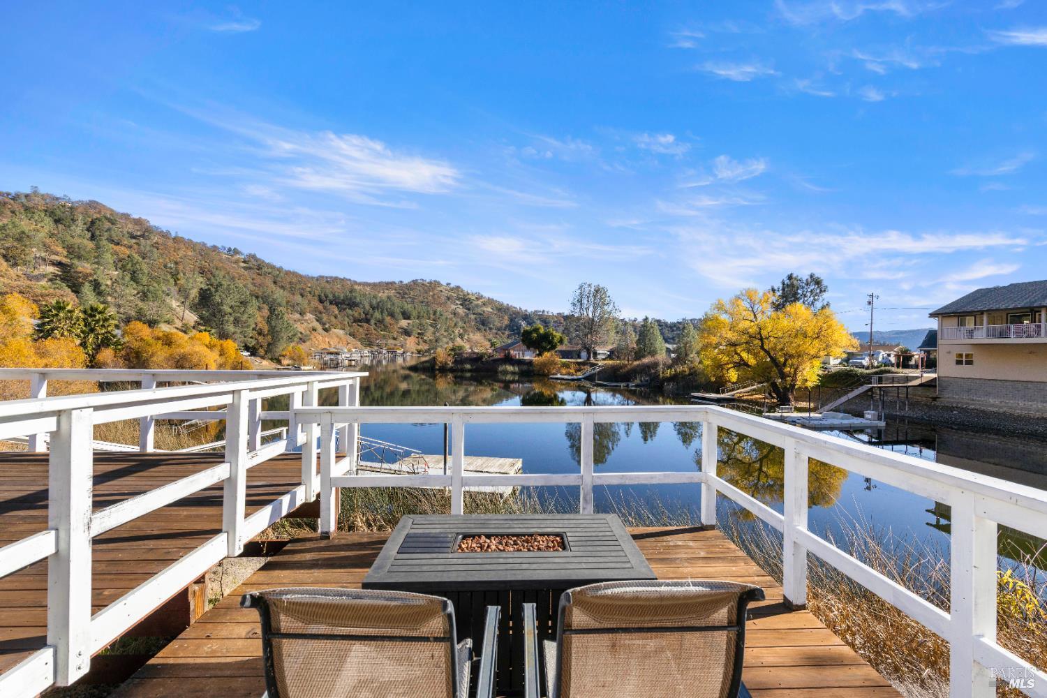 1115 Lakeshore Drive