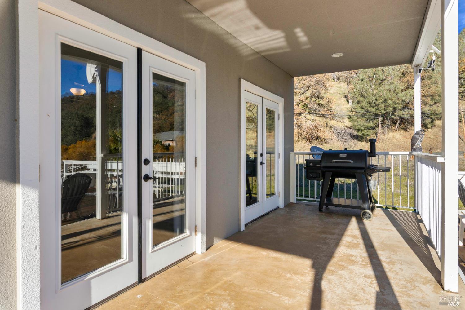 1115 Lakeshore Drive