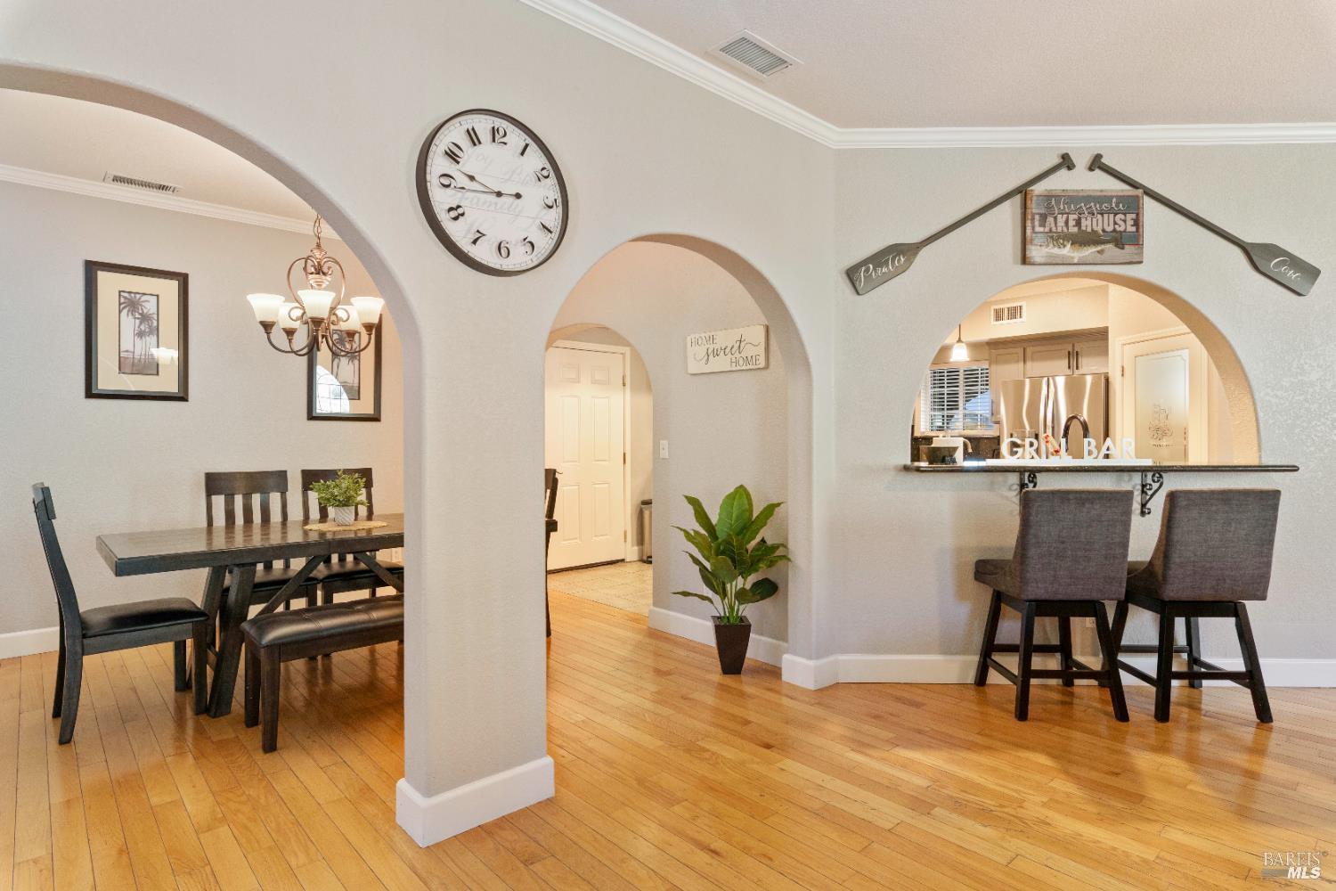 1115 Lakeshore Drive