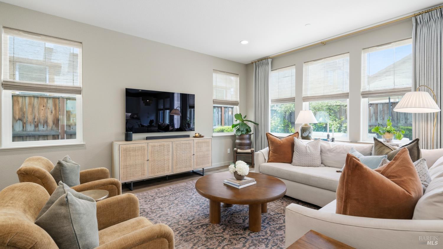 1417 Sylvia Way