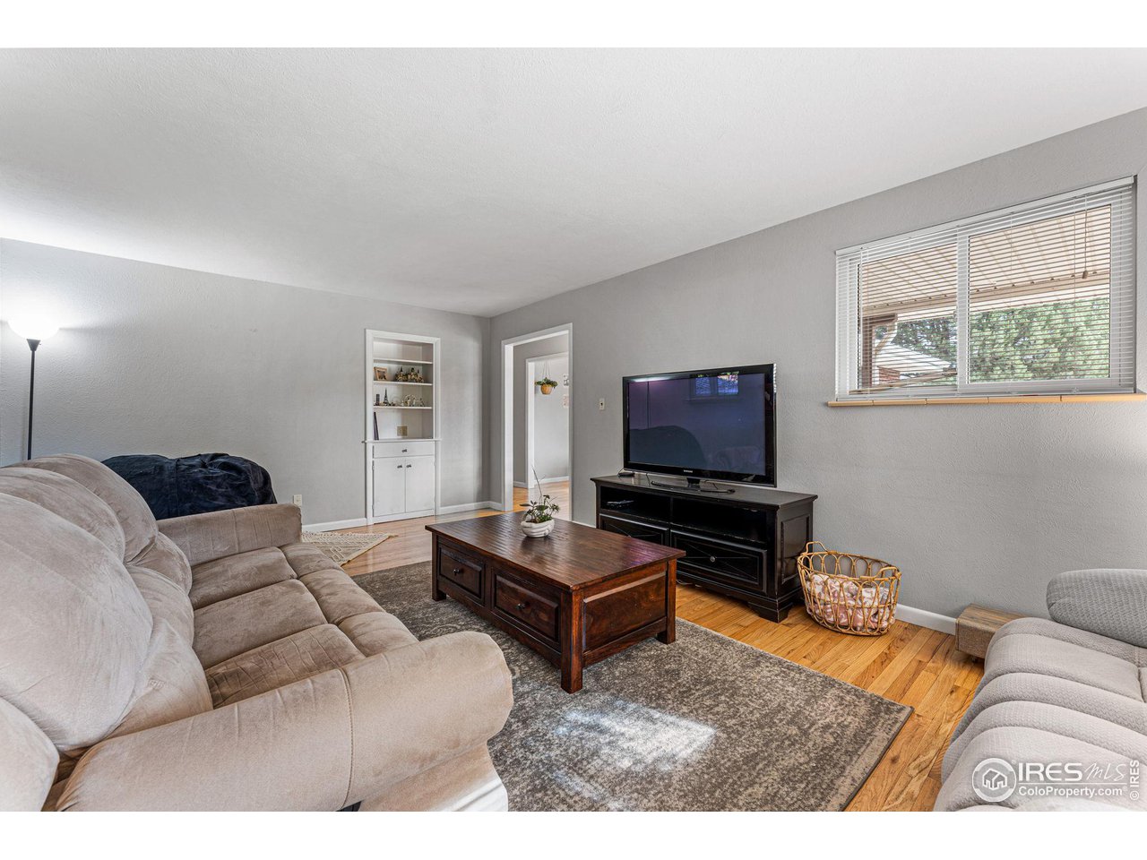 2025 Grape Ave