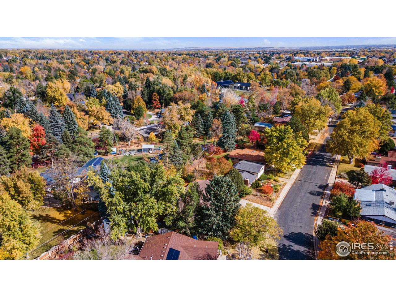 2025 Grape Ave