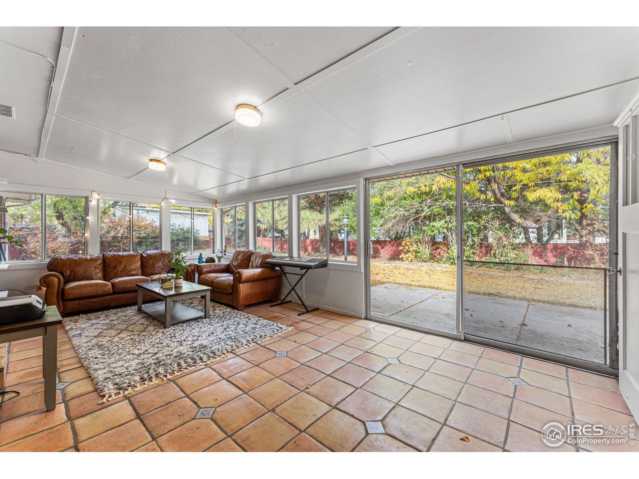 2025 Grape Ave