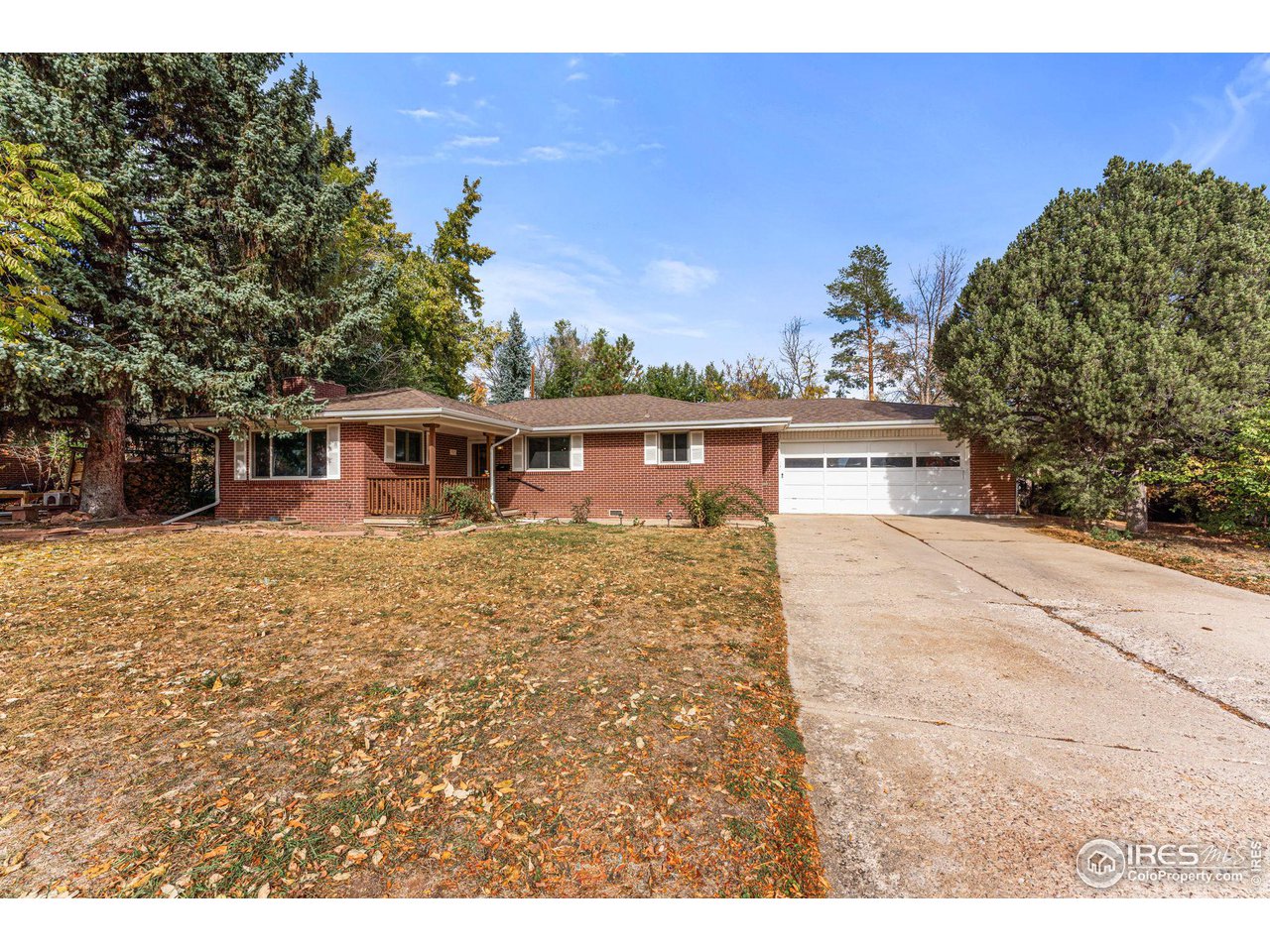 2025 Grape Ave