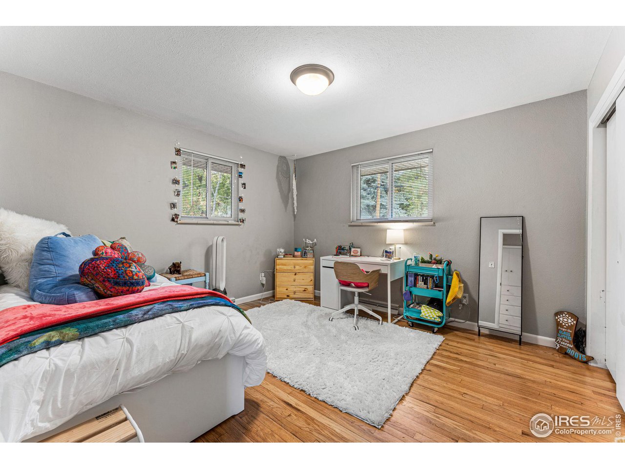 2025 Grape Ave