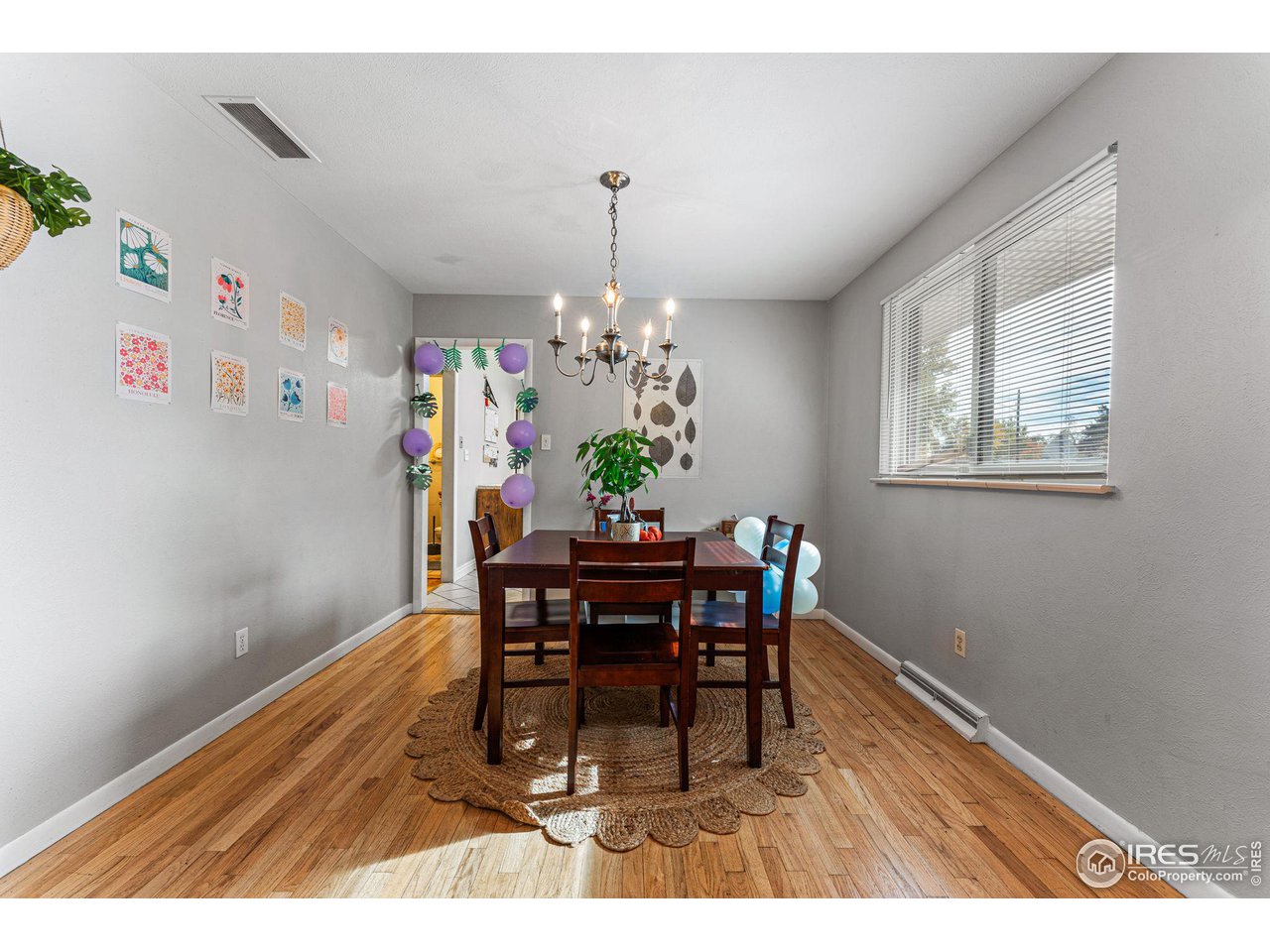 2025 Grape Ave
