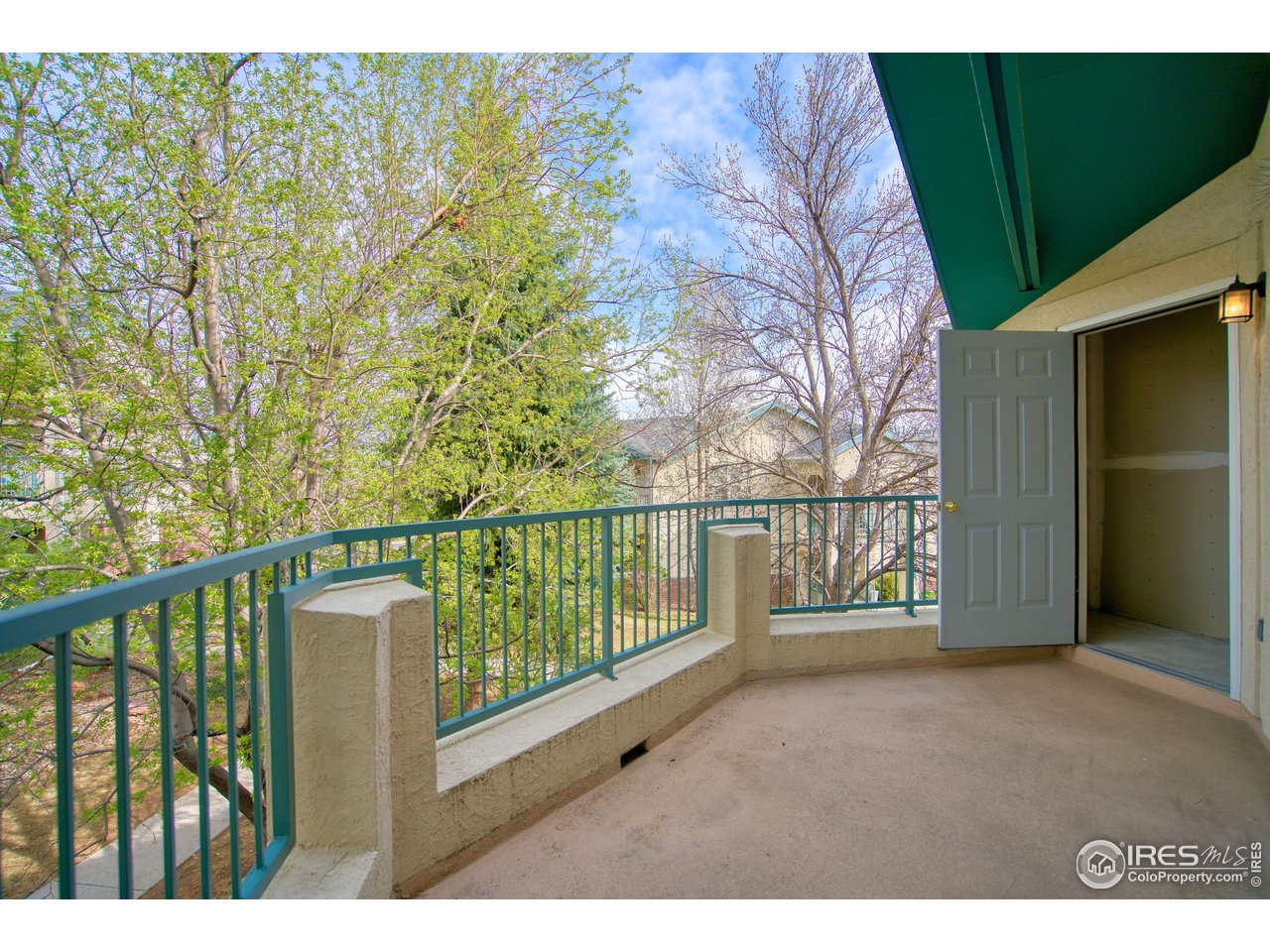 550 Mohawk Dr 67