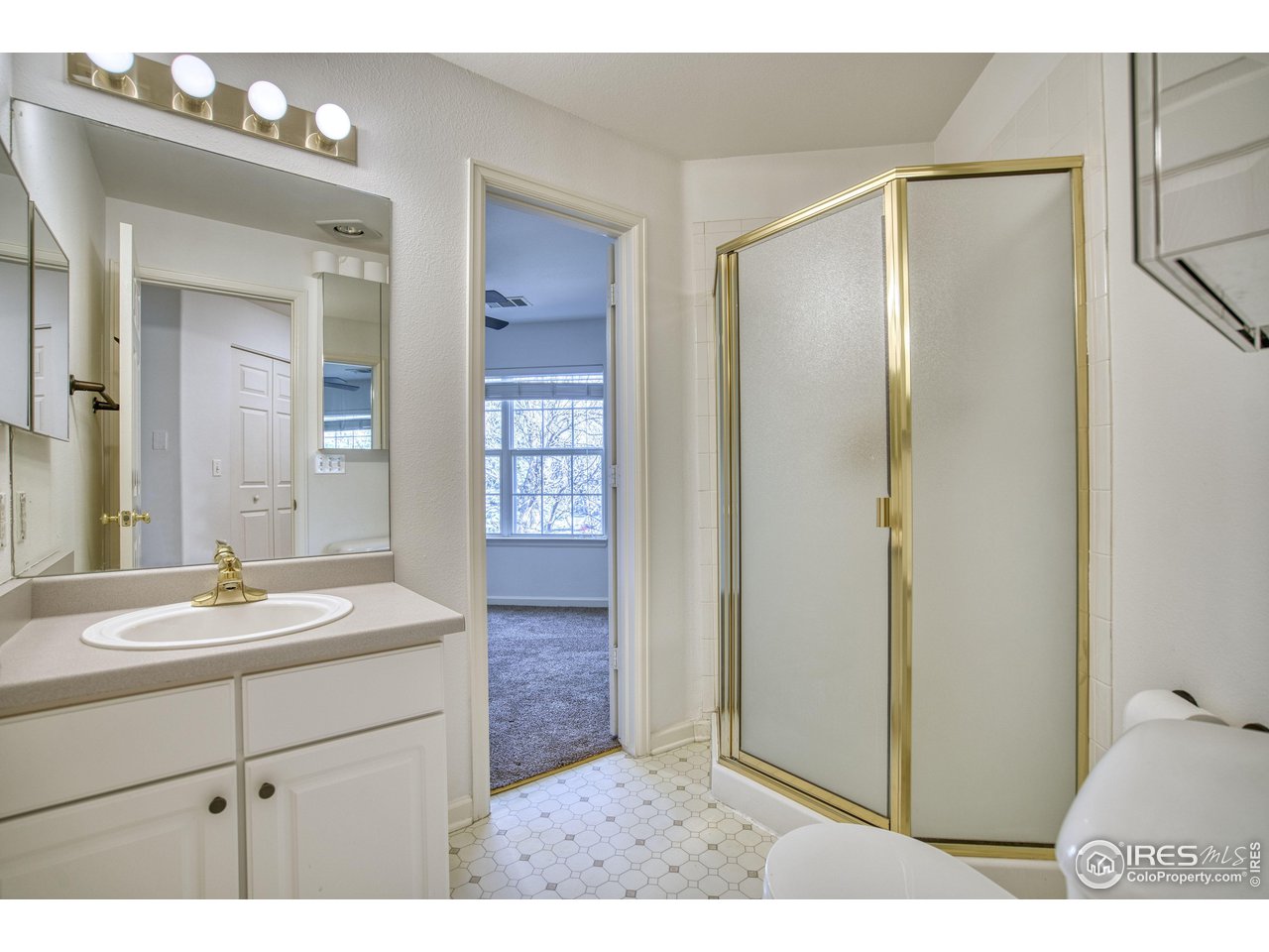 550 Mohawk Dr 67