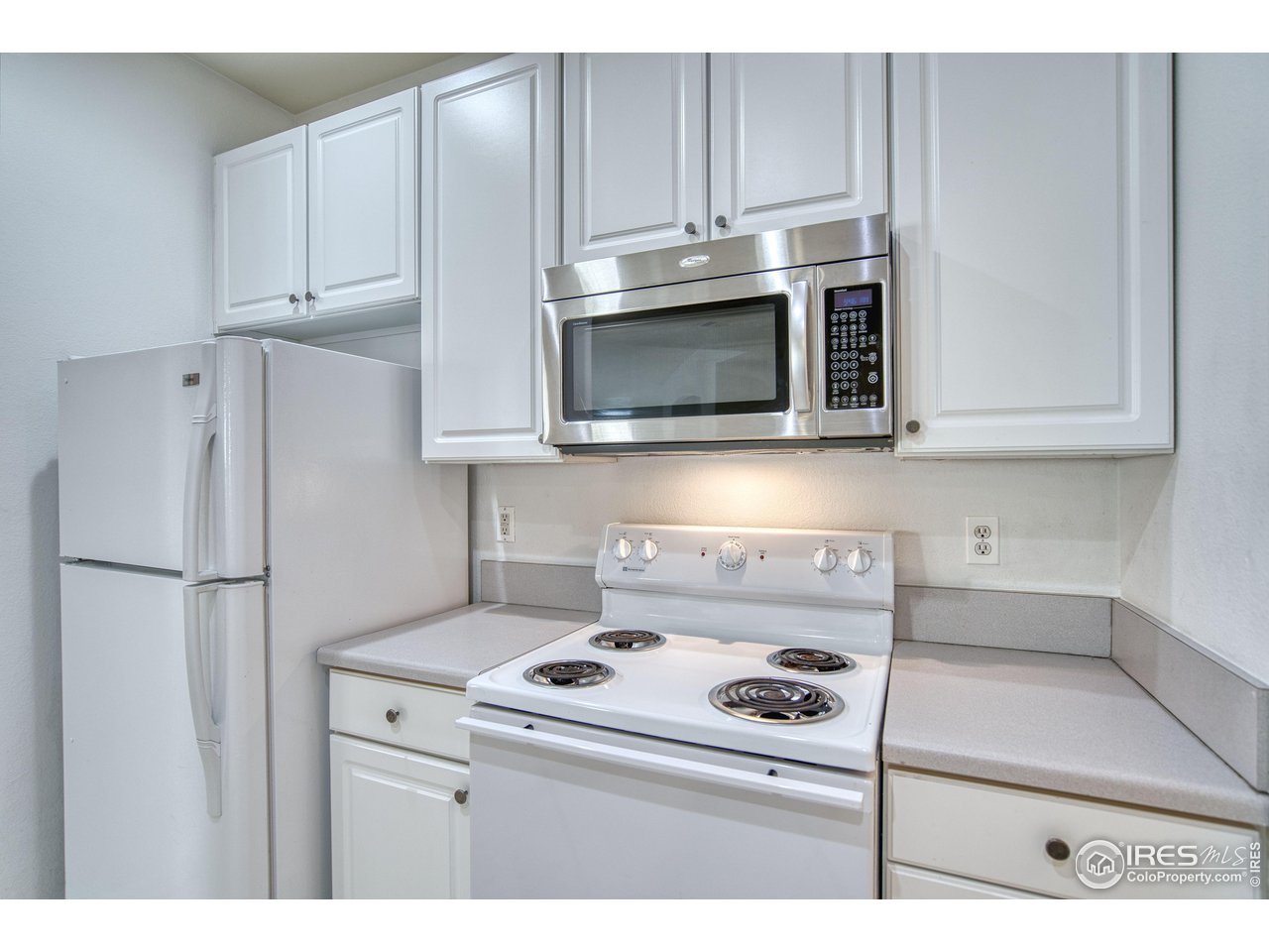 550 Mohawk Dr 67