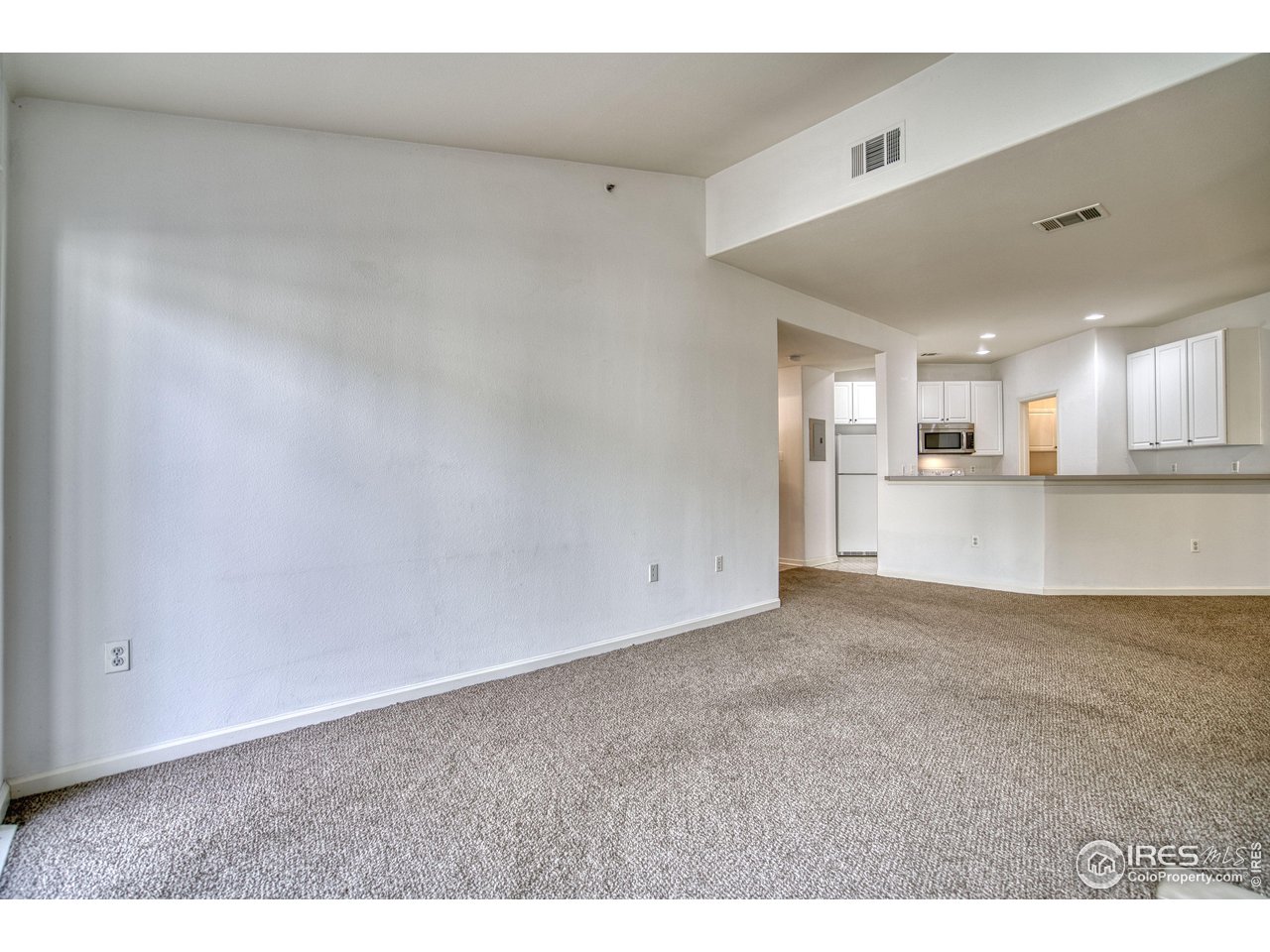 550 Mohawk Dr 67