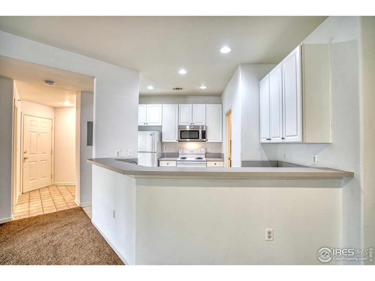 550 Mohawk Dr 67