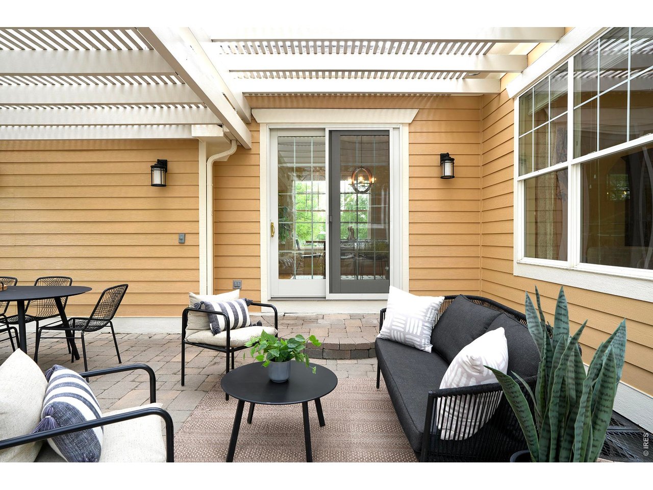 2954 Shoshone Trl