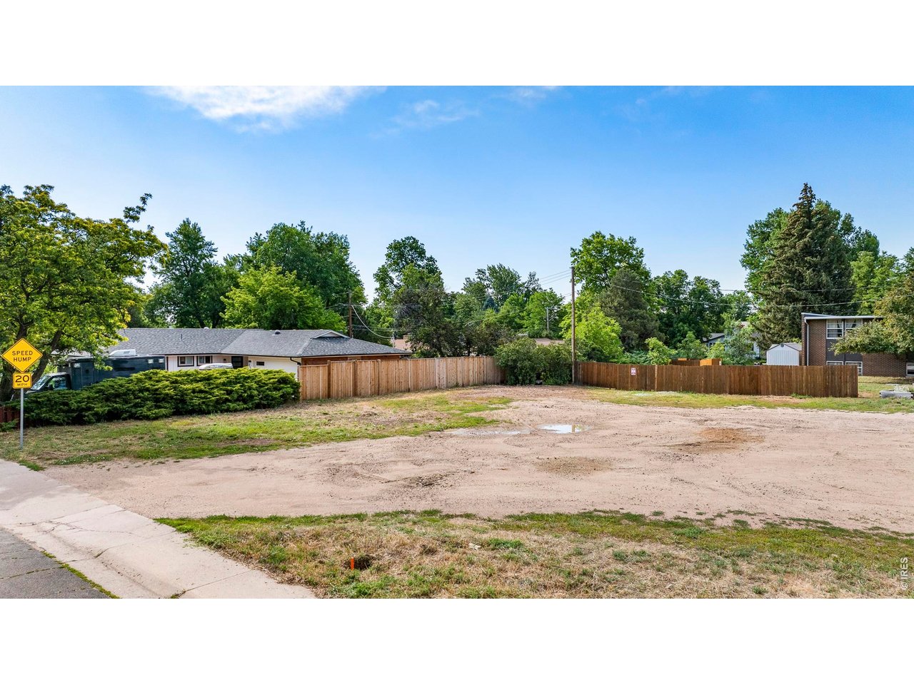 1920 Grape Ave