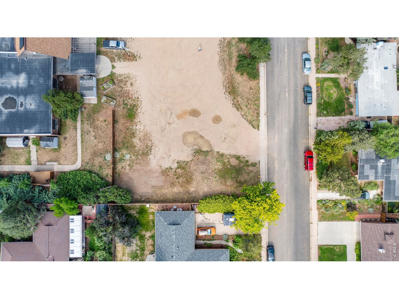 1930 Grape Ave
