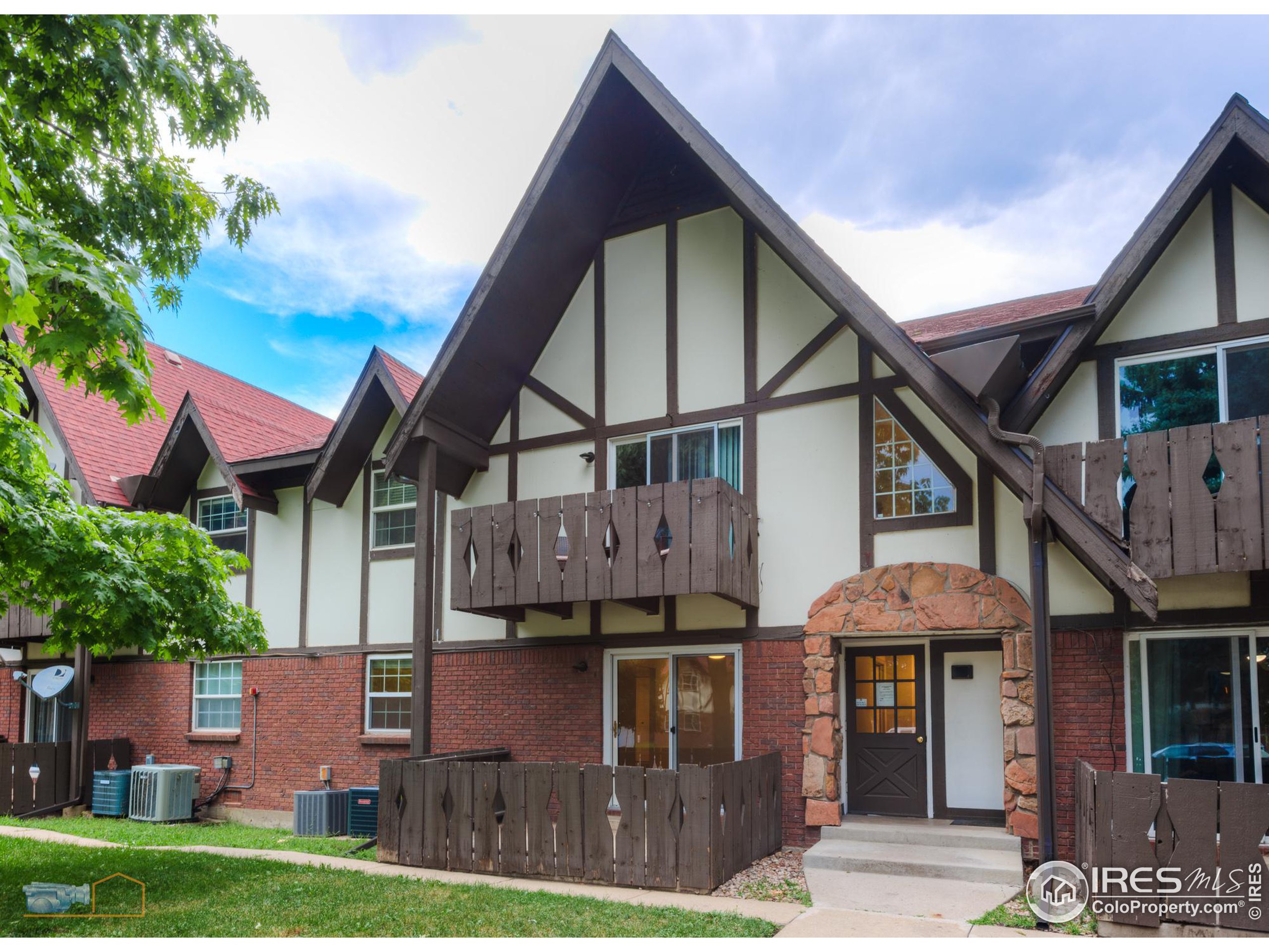 3250 Oneal Cir B-14