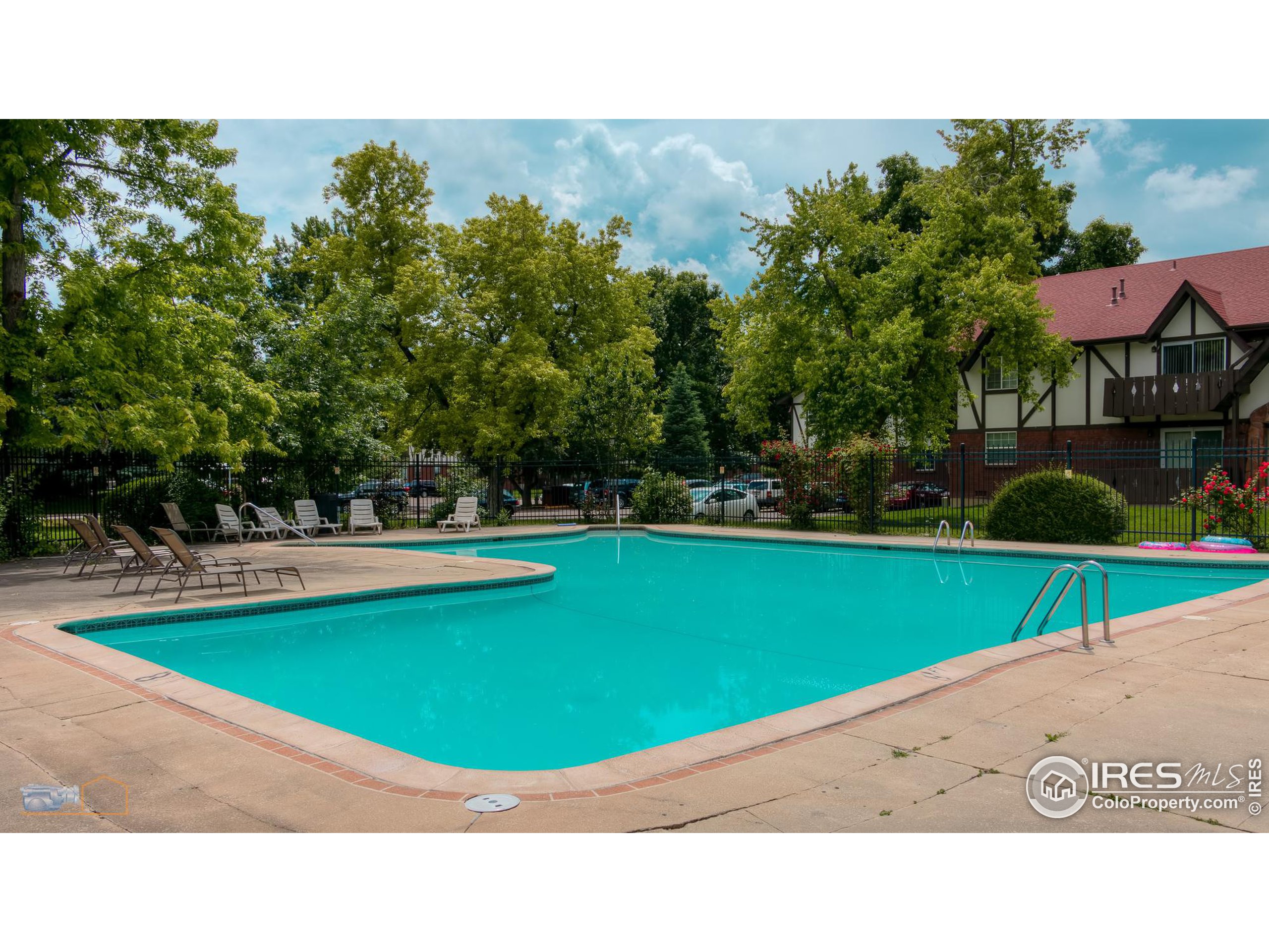 3250 Oneal Cir B-14
