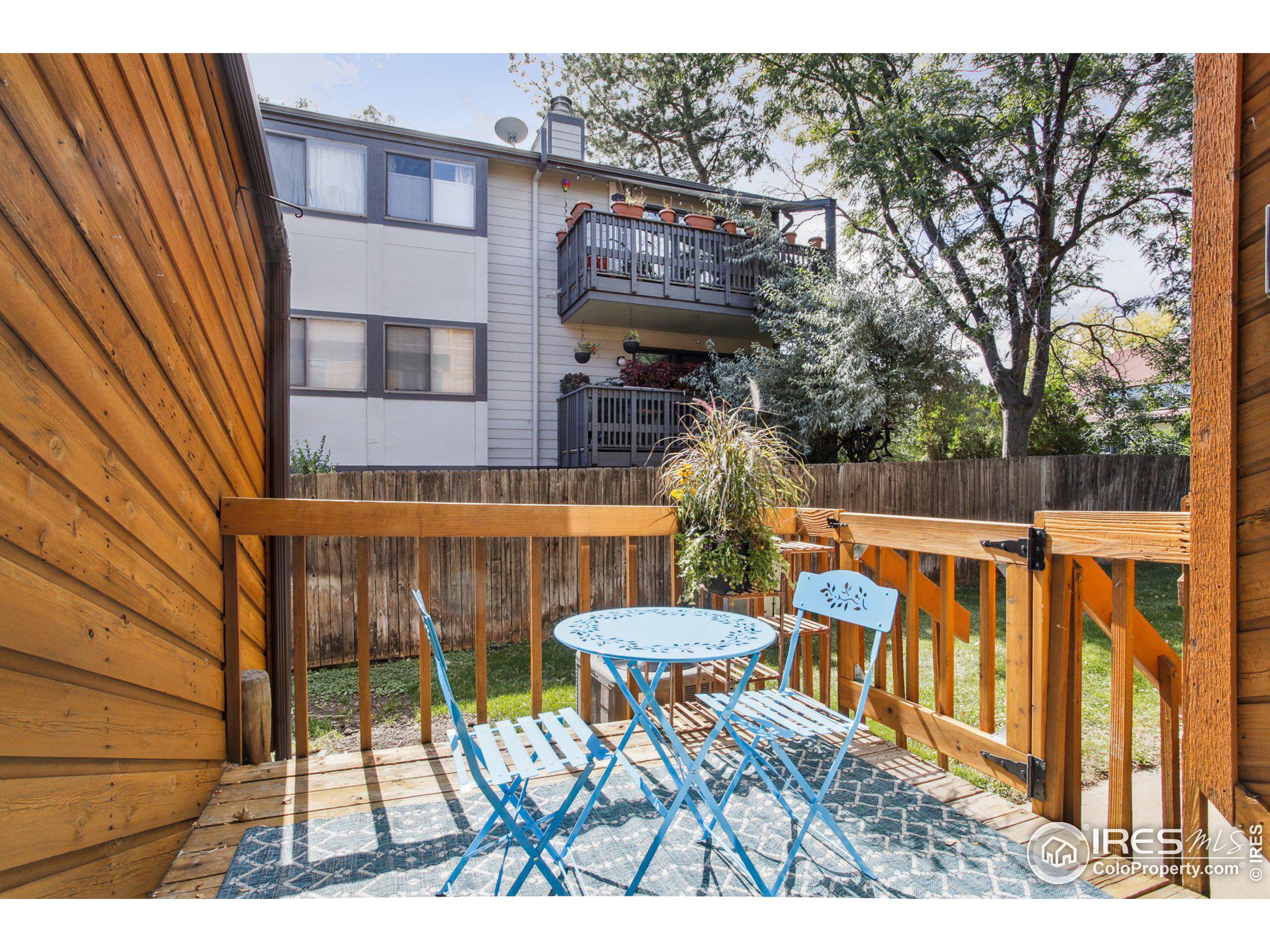 3310 Hickok Pl