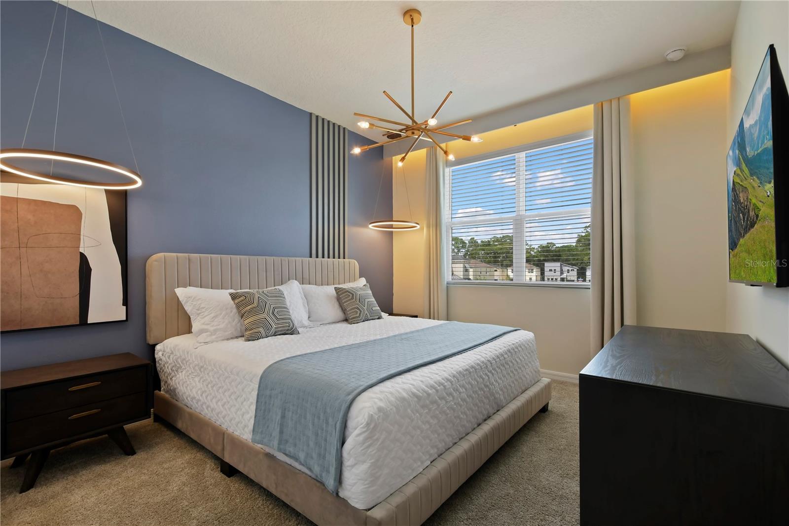 1582 MERMAID COVE WAY