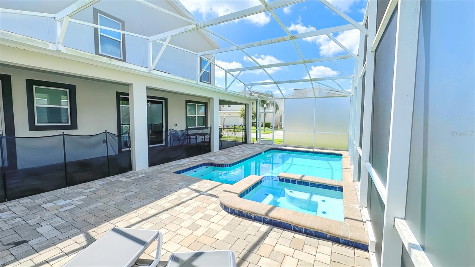 8834 CABOT CLIFFS DR