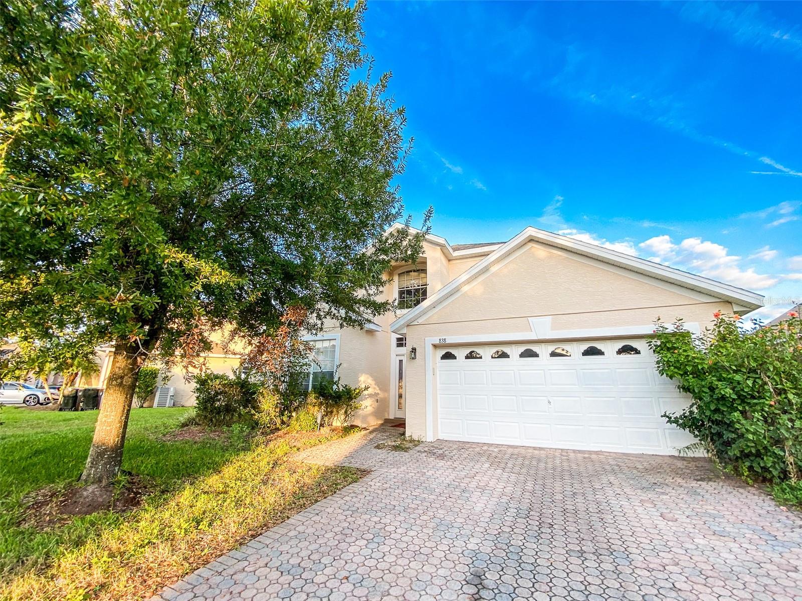 838 WHISPERING CYPRESS LN