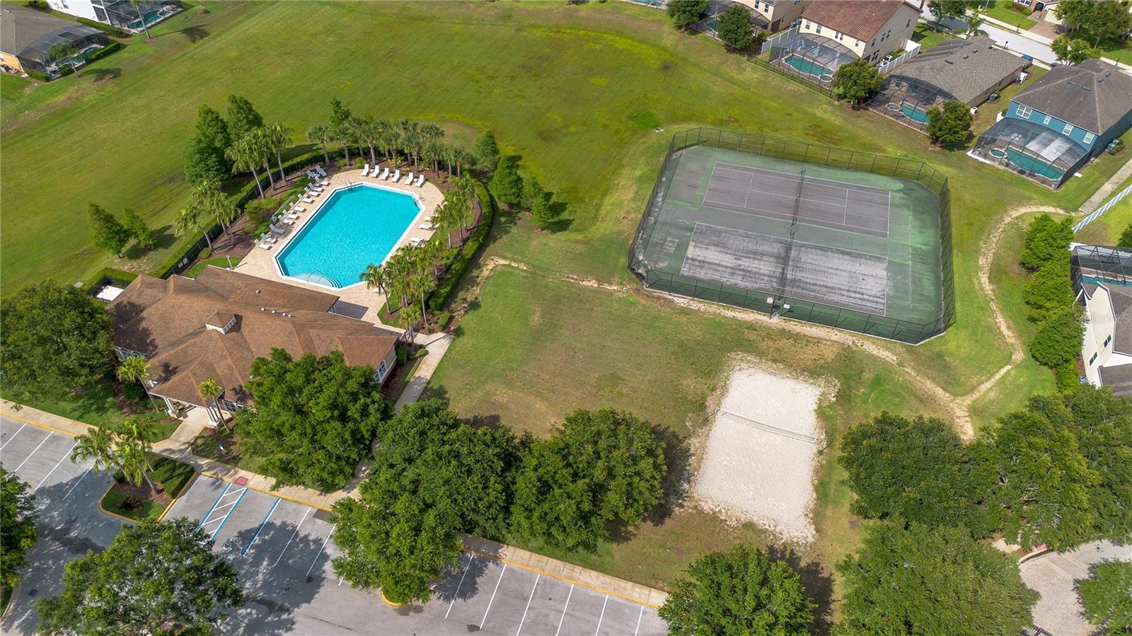 2115 DERWENT DR